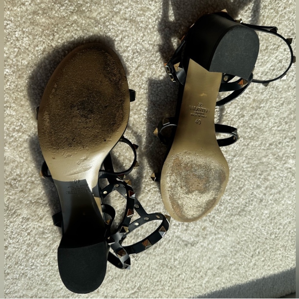 Valentino Garavani
Rockstud Leather 60mm City Sandals - Picture 5 of 11